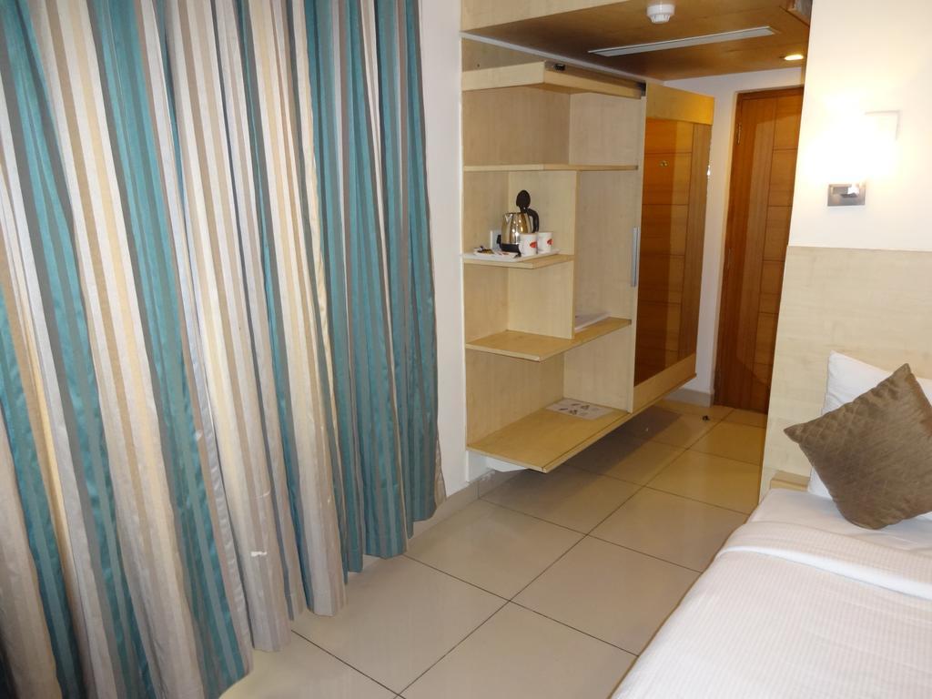 Hotel Southern Grand Vijayawada Luaran gambar