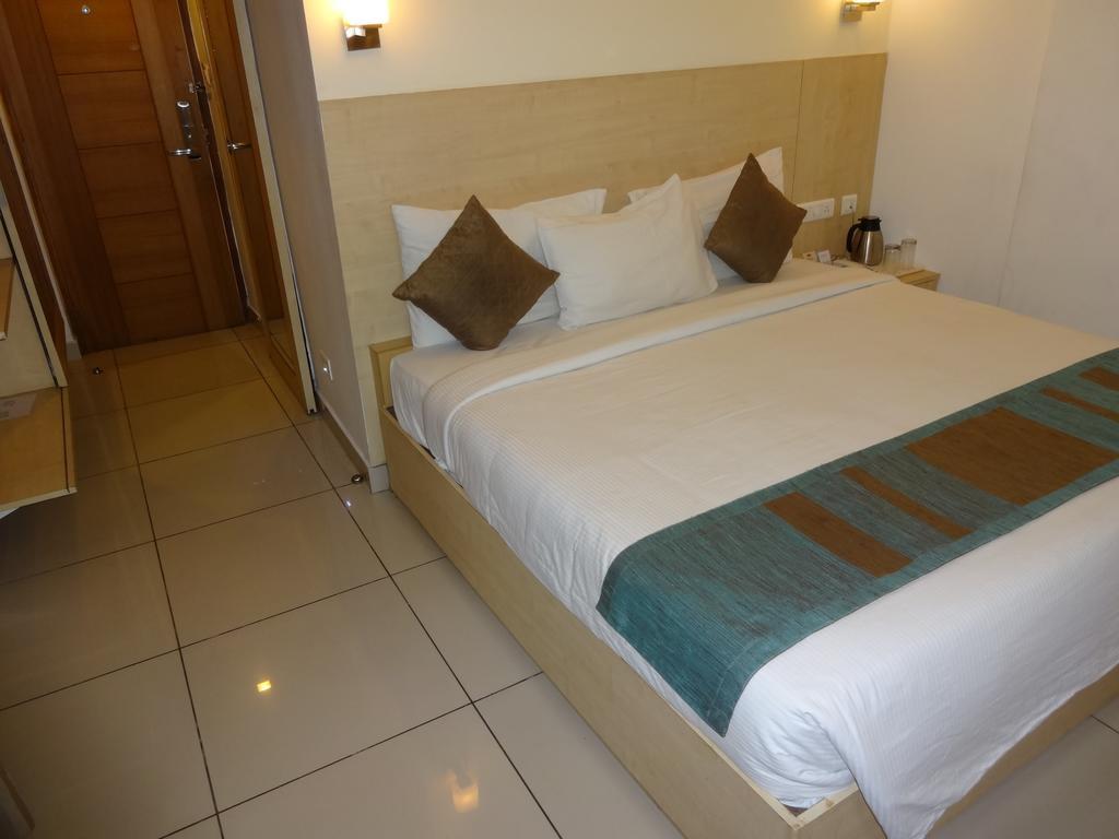 Hotel Southern Grand Vijayawada Luaran gambar