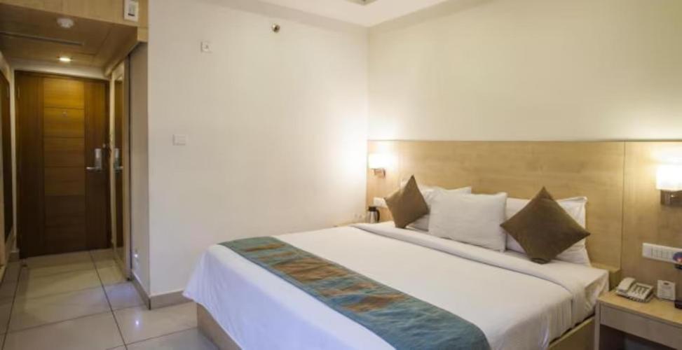 Hotel Southern Grand Vijayawada Luaran gambar